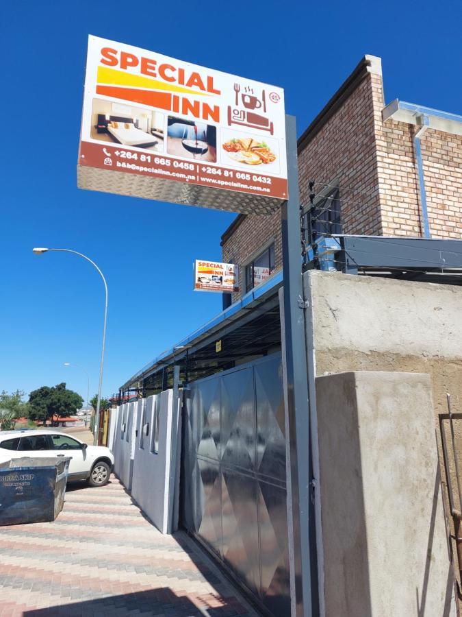 Special Inn Bed And Breakfast Windhoek Exterior photo