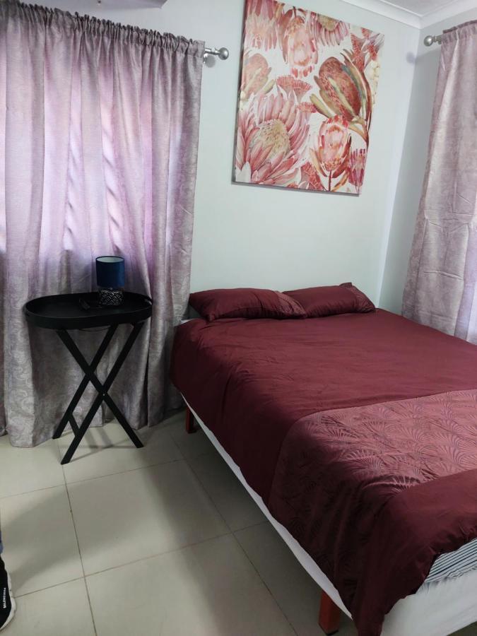 Special Inn Bed And Breakfast Windhoek Exterior photo